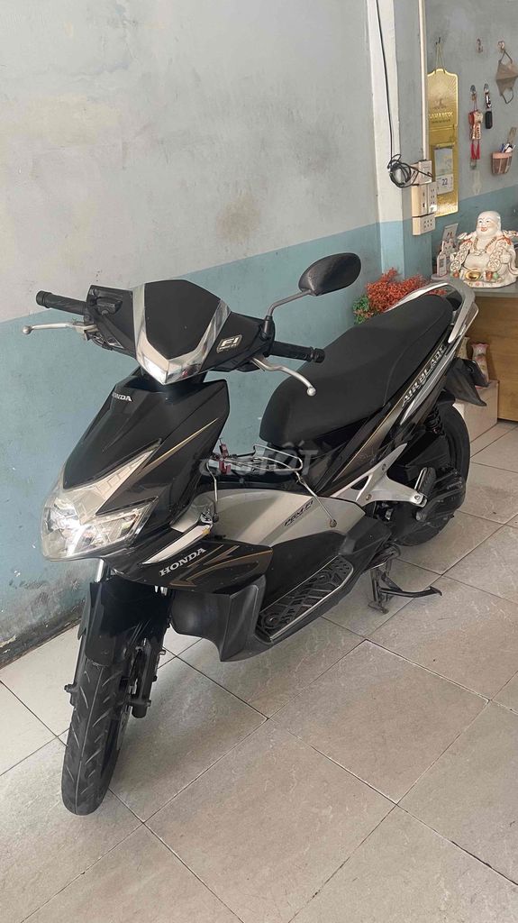 Honda Air Blade 2011 - ảnh 4