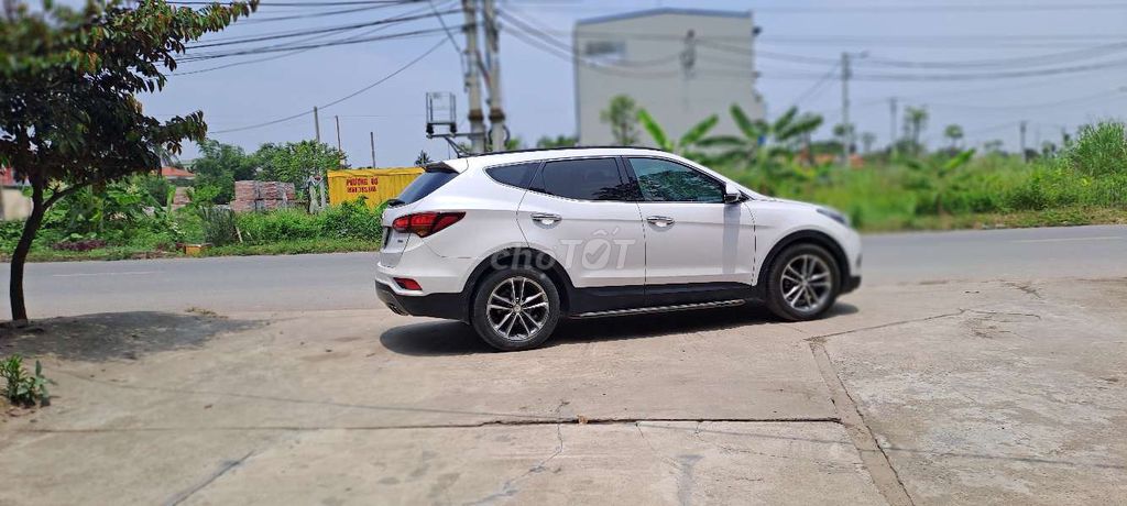 Hyundai Santa Fe 2017 - ảnh 1