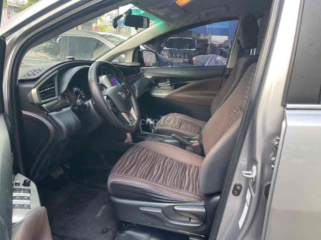 Toyota Innova 2.0G 2020 - ảnh 4