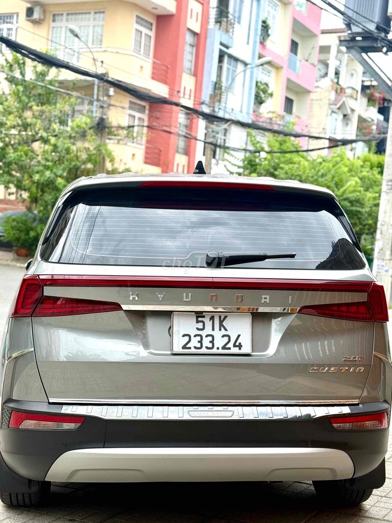 Hyundai Custin 2025 - ảnh 3