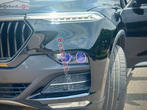 VinFast Lux SA 2.0 Plus 2.0 AT 2019 - ảnh 4