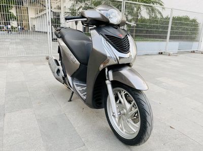 Honda SH 2018 - ảnh 1