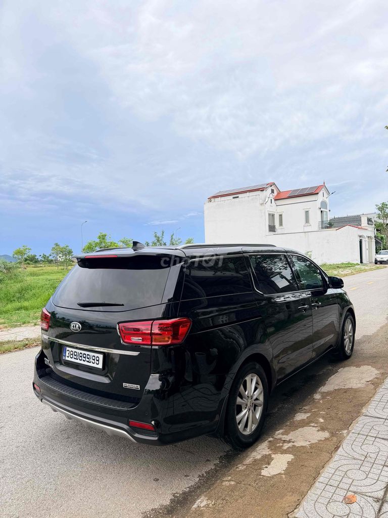 Kia Sedona 2018 - ảnh 2