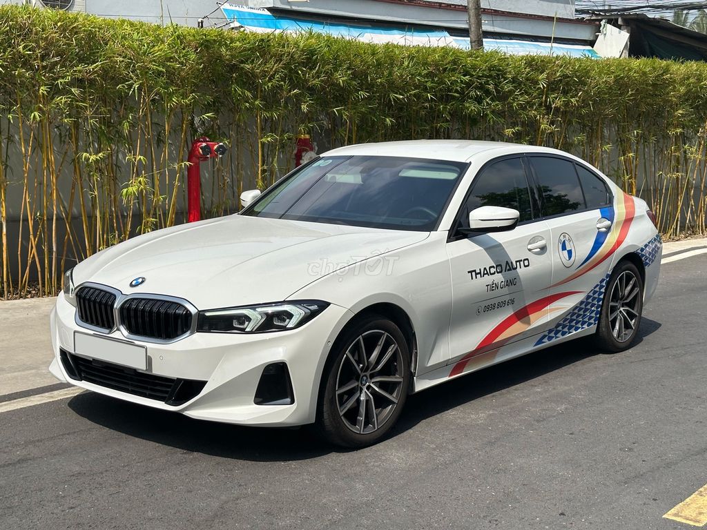 BMW 2025 - ảnh 1