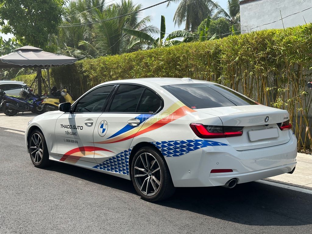 BMW 2025 - ảnh 3