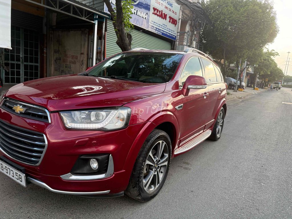 Chevrolet Captiva 2018 - ảnh 2