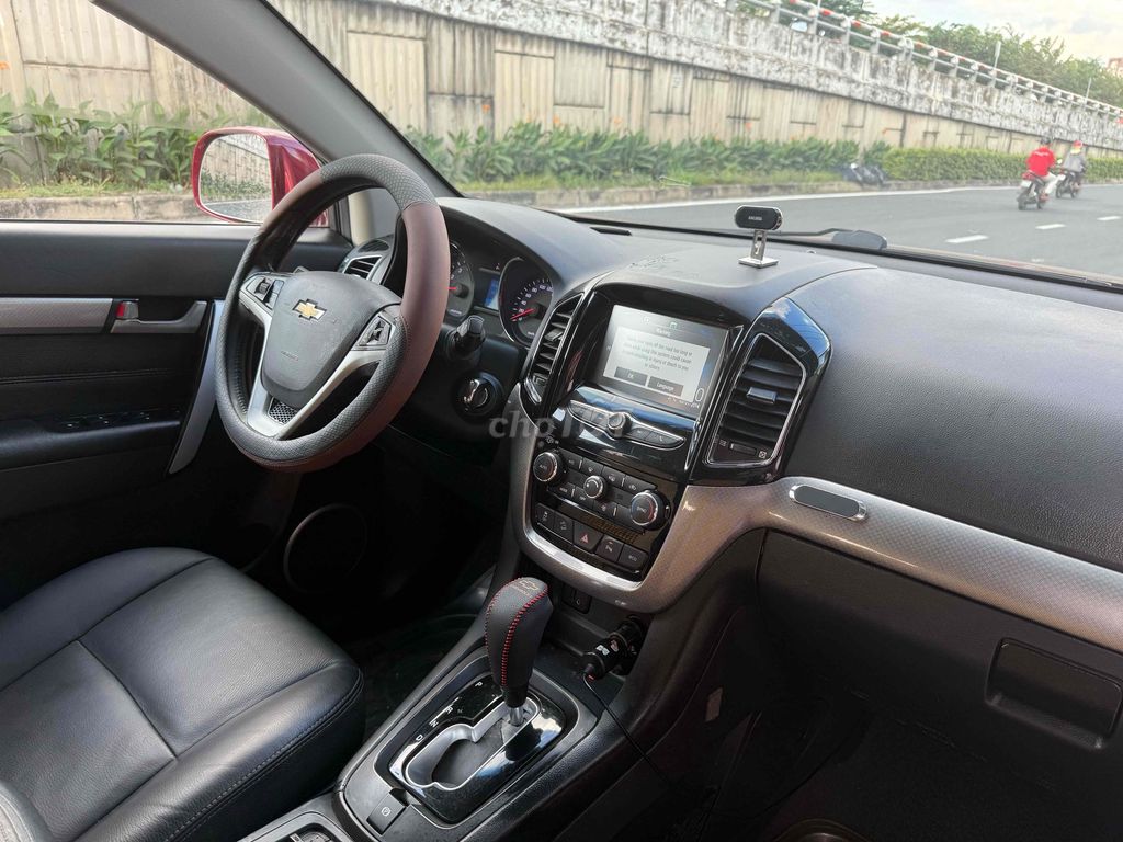 Chevrolet Captiva 2018 - ảnh 4