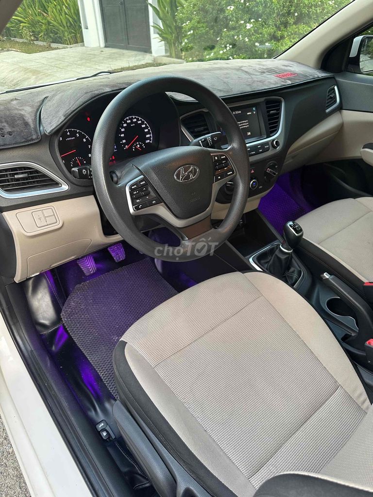 Hyundai Accent - ảnh 2