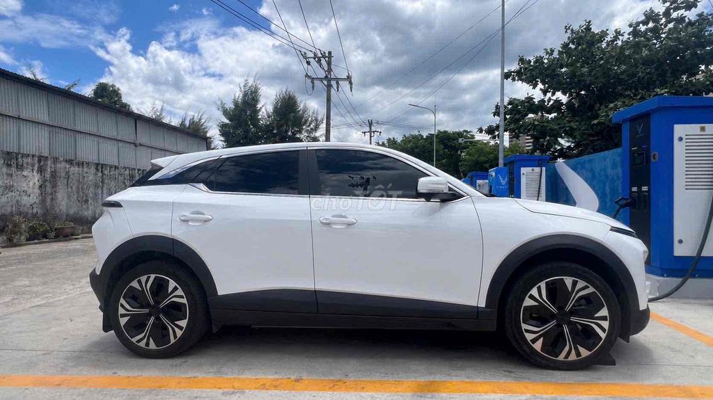VinFast VF6 Plus 2025 - ảnh 3