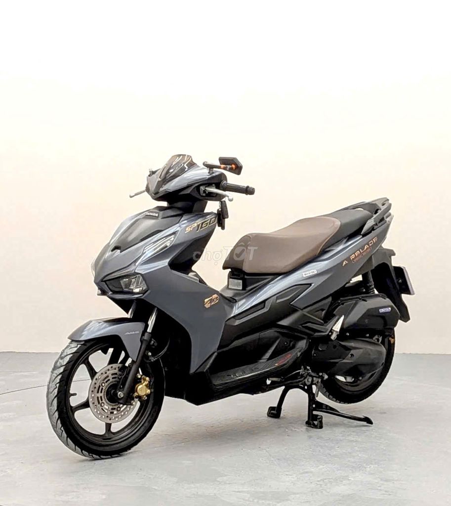Honda Air Blade 2022 - ảnh 2