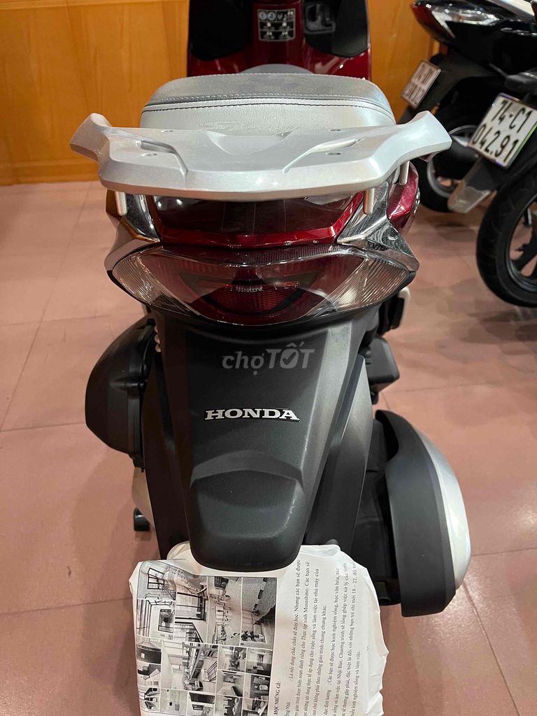 Honda SH Mode 2025 - ảnh 1