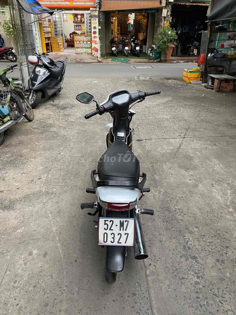 Trung Qu 2000 - ảnh 3
