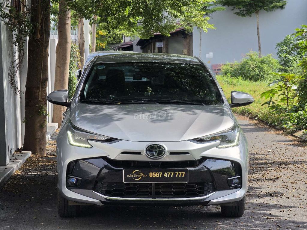 Toyota Vios - ảnh 1