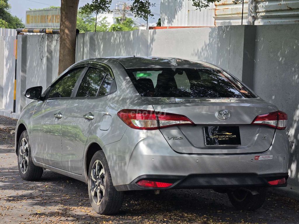 Toyota Vios - ảnh 4