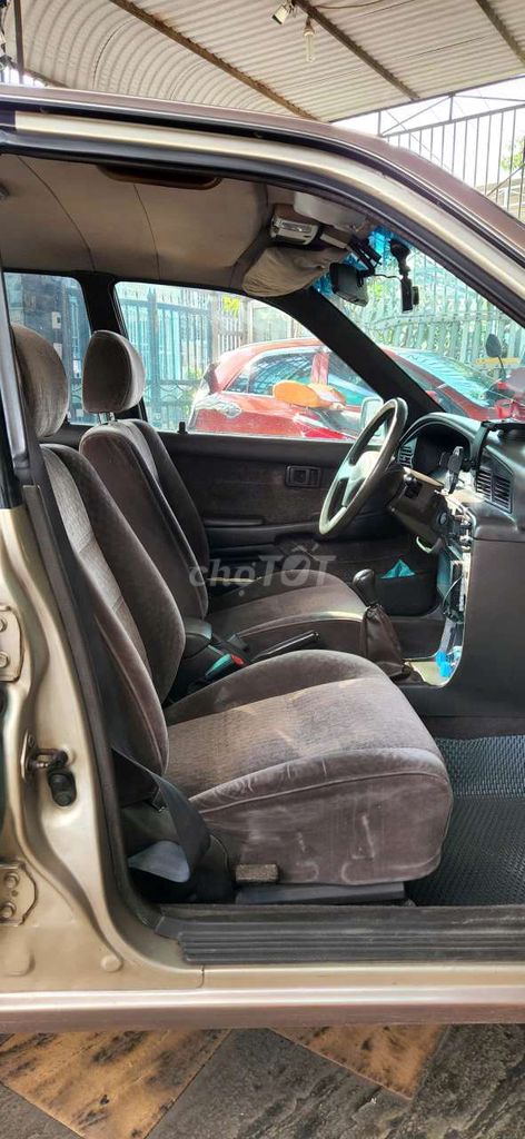 Toyota Corolla 1990 - ảnh 5