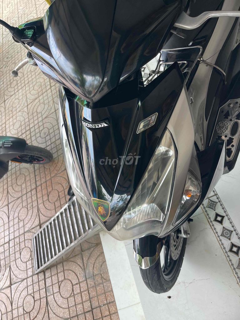 Honda Air Blade 2011 - ảnh 2