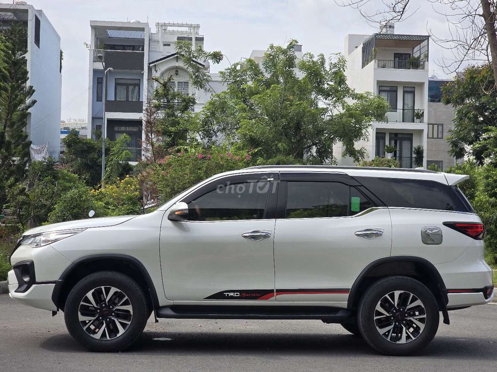 Toyota 2019 - ảnh 4