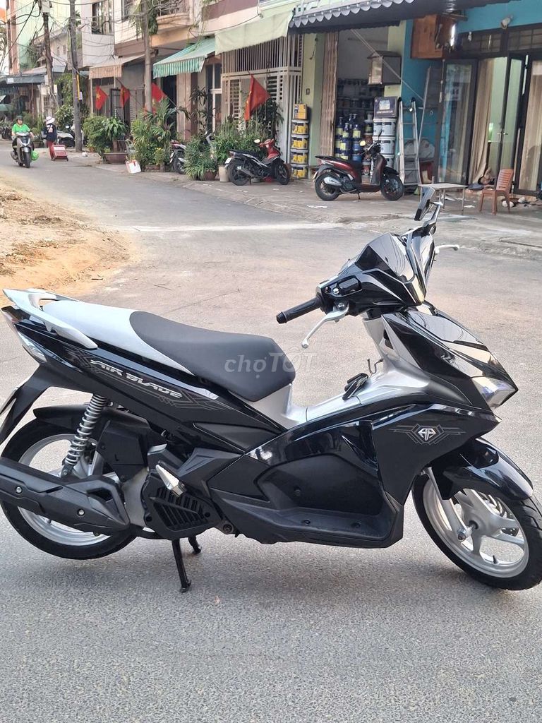Honda Air Blade 2018 - ảnh 4