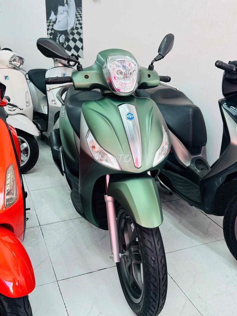 Piaggio Medley 2017 - ảnh 1