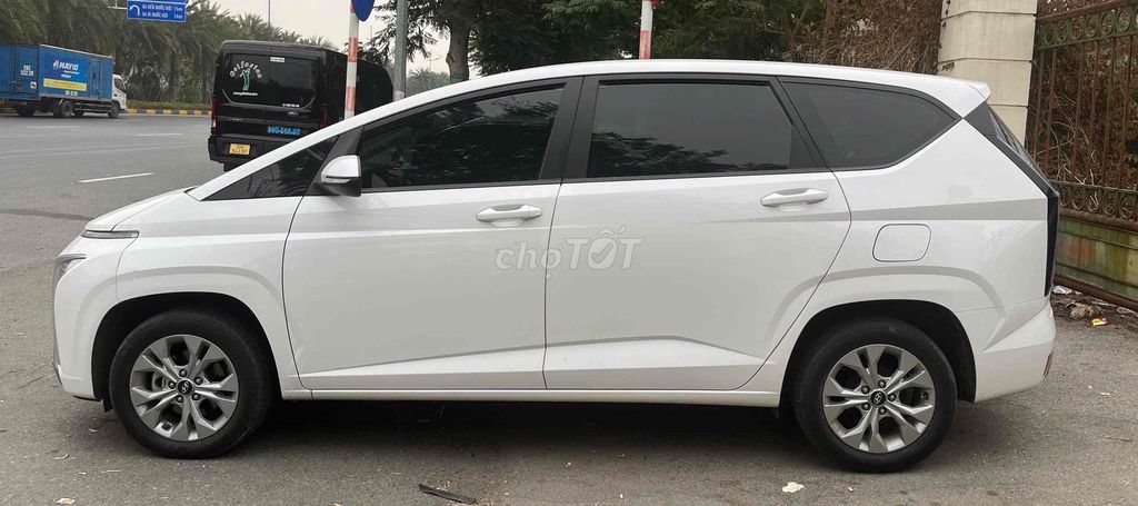 Hyundai Stargazer 2022 - ảnh 1