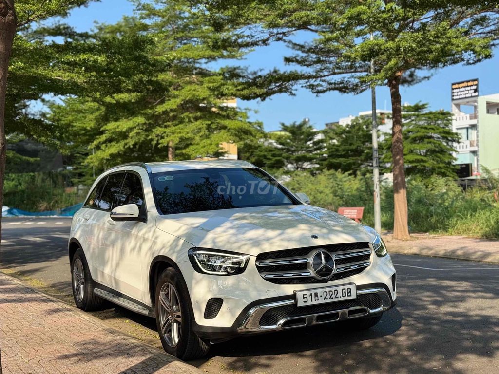 Mercedes-Benz GLC 200 2022 - ảnh 2