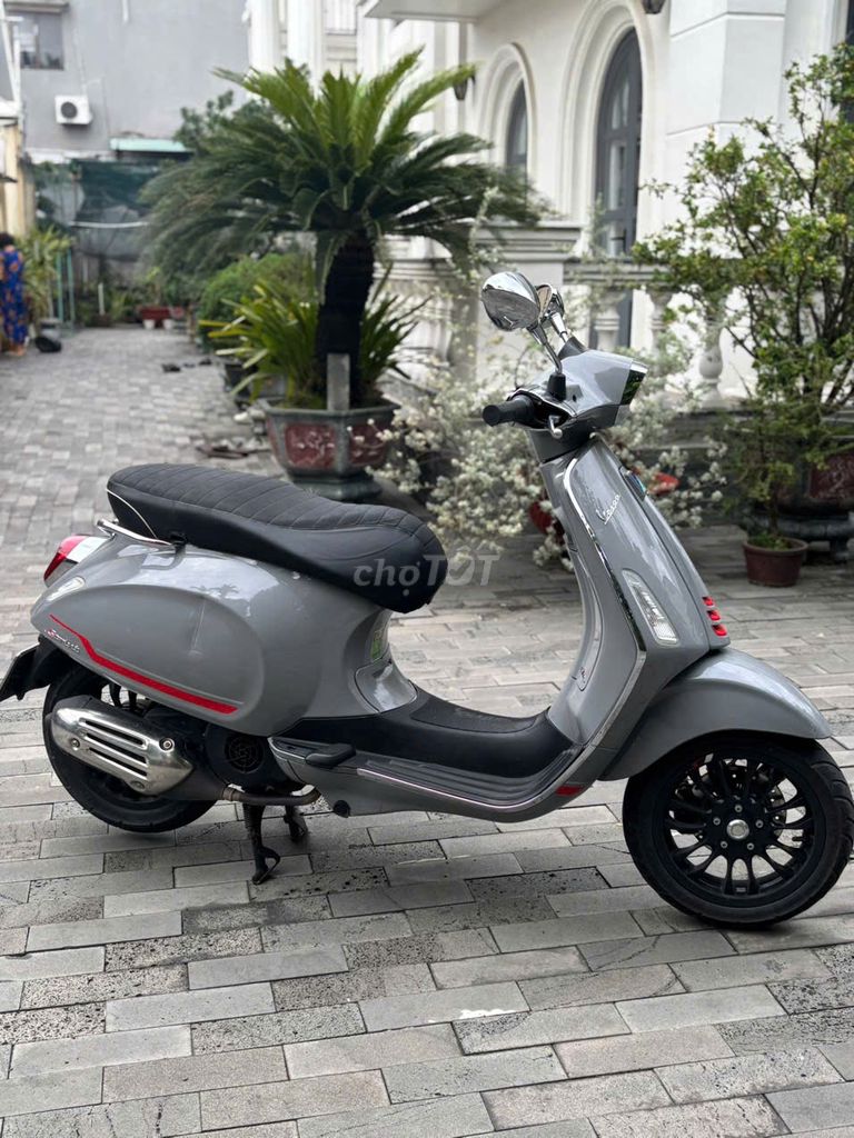 Piaggio Vespa 2021 - ảnh 2