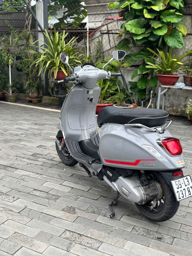 Piaggio Vespa 2021 - ảnh 4