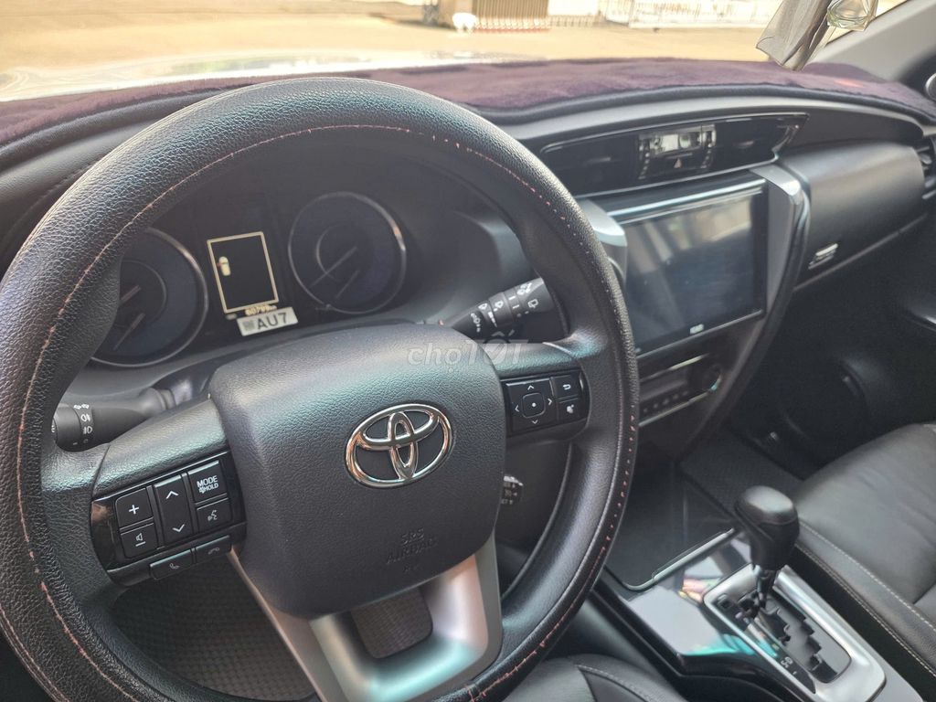 Toyota Fortuner 2024 - ảnh 4