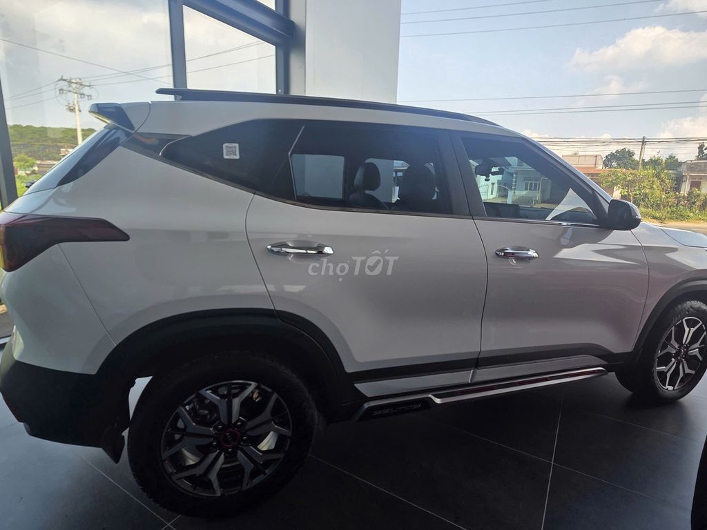 Kia Seltos 2023 - ảnh 5