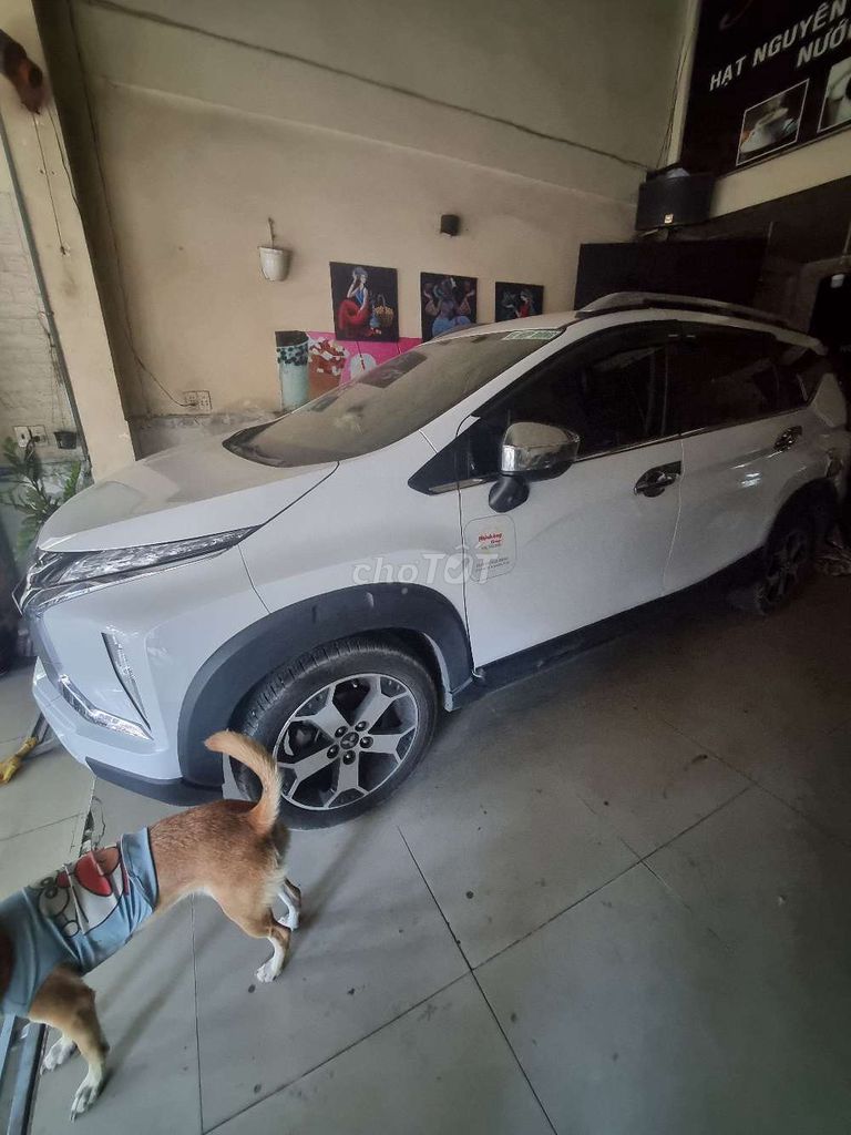 Mitsubishi Xpander Cross 2022 - ảnh 1