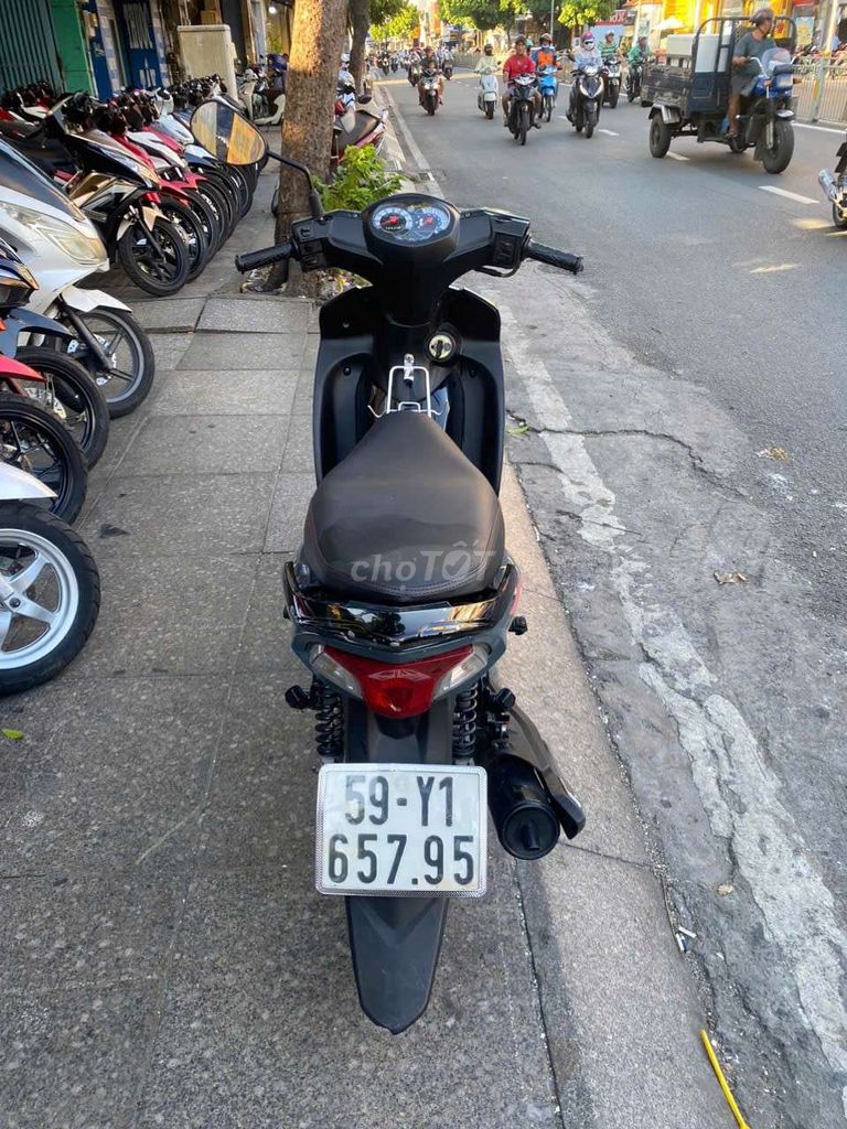 Yamaha Sirius 2017 - ảnh 5