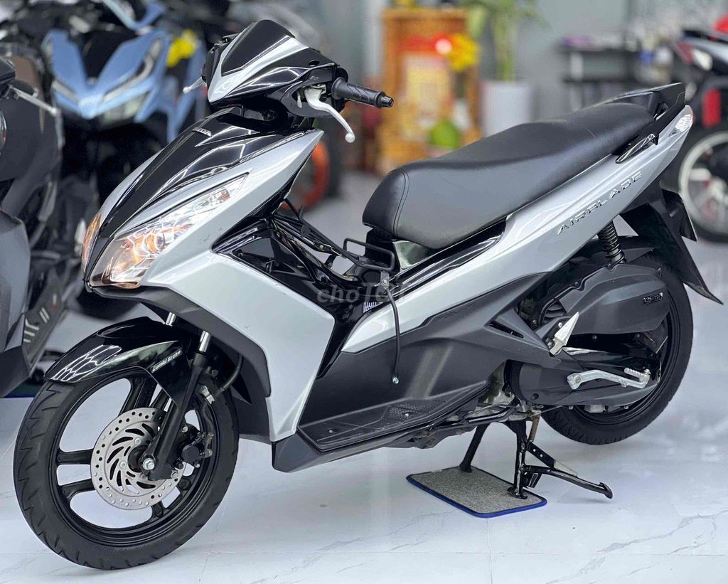 Honda Air Blade 2015 - ảnh 2