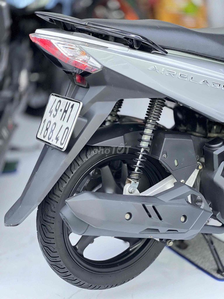 Honda Air Blade 2015 - ảnh 5
