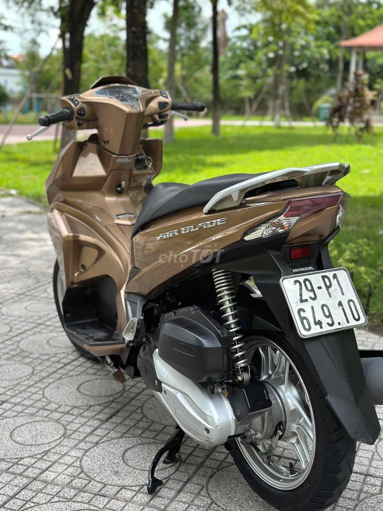 Honda Air Blade 2017 - ảnh 2