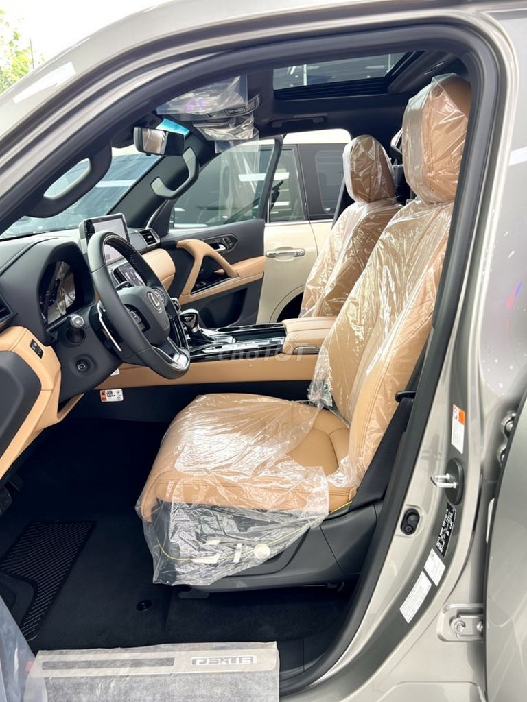 Lexus LX 600 Urban 2026 - ảnh 3