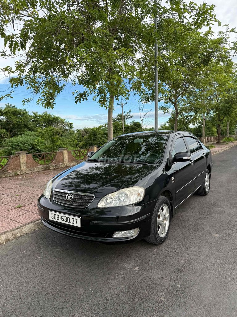 Toyota 2005 - ảnh 1