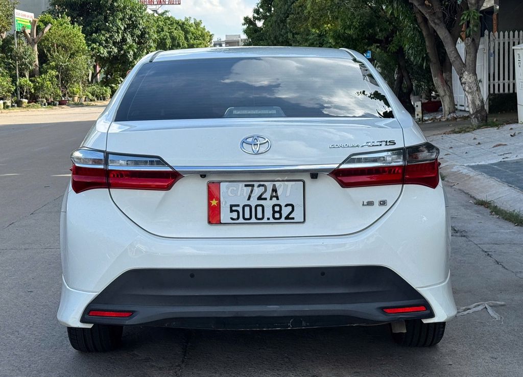 Toyota Corolla Altis 2021 - ảnh 3