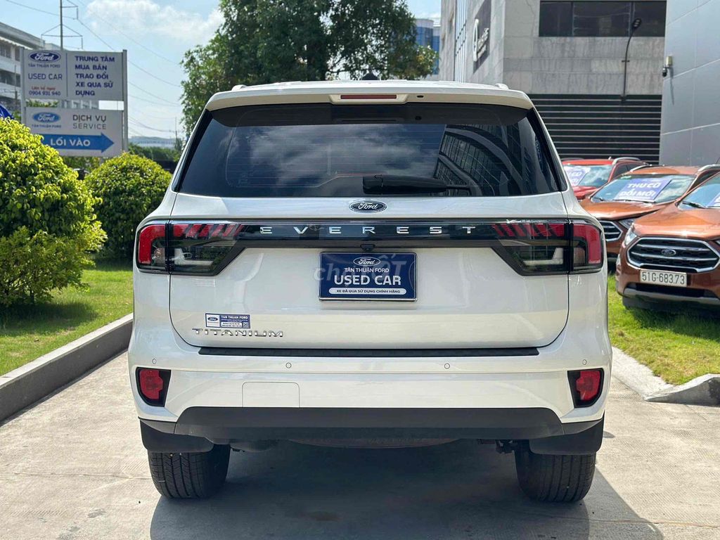 Ford Everest 2025 - ảnh 4