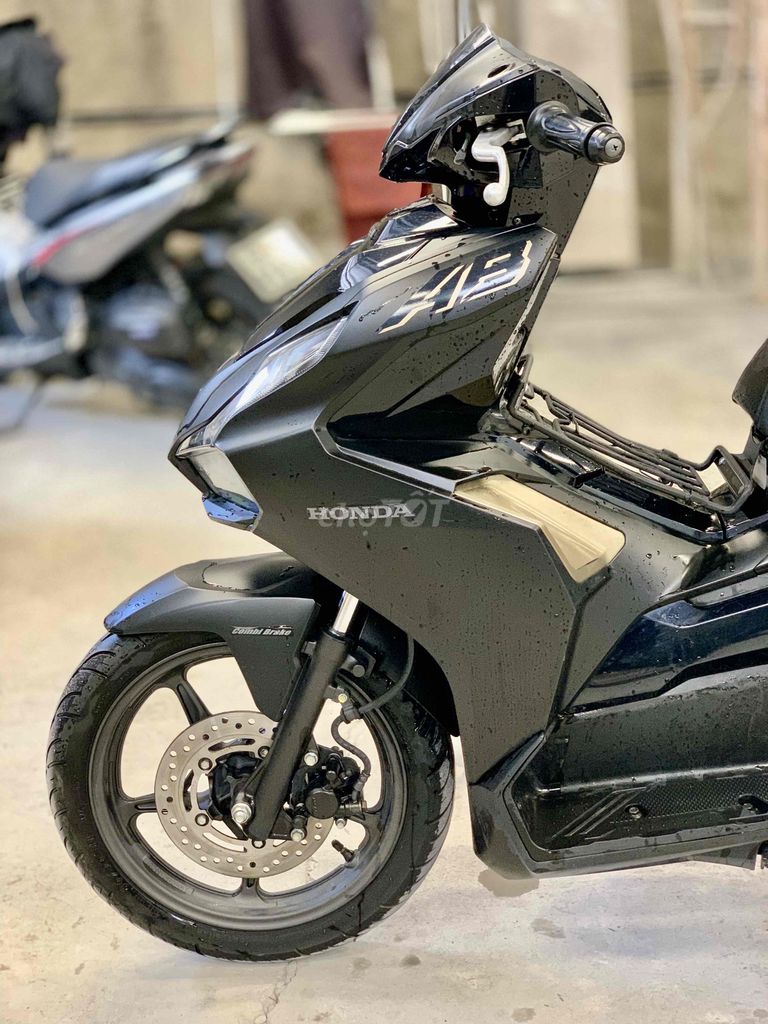 Honda Air Blade 2024 - ảnh 4