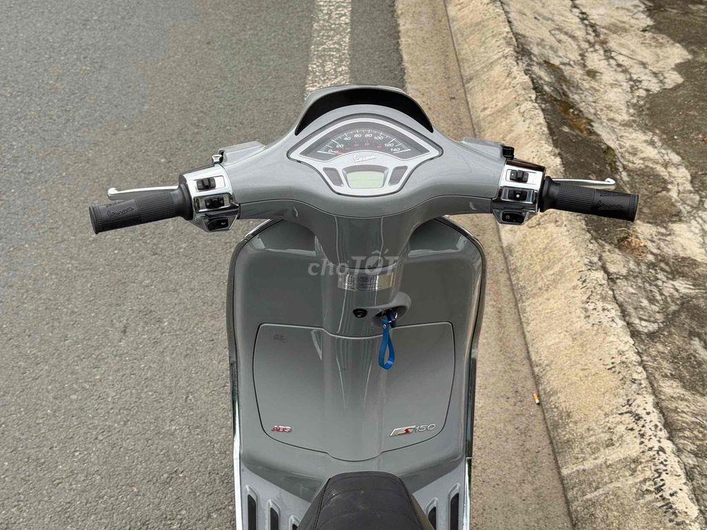 Piaggio Vespa 2022 - ảnh 2