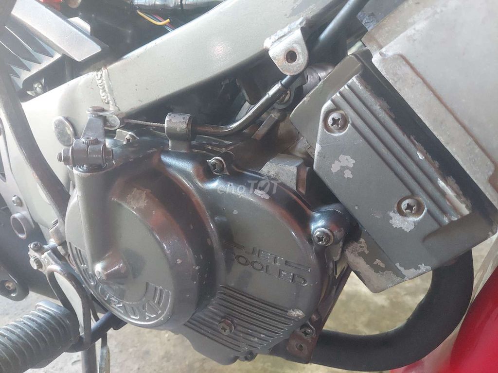 Suzuki RGV 2025 - ảnh 1