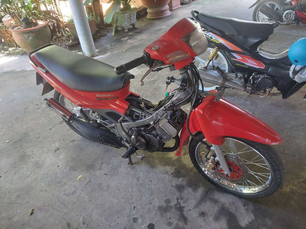 Suzuki RGV 2025 - ảnh 2