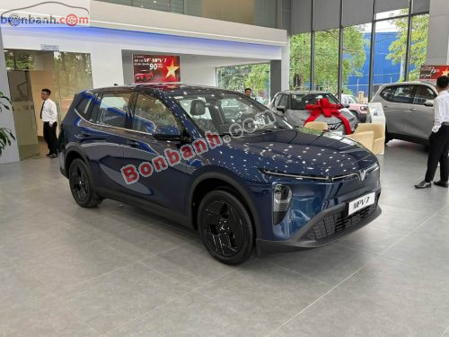 VinFast VF MPV 7 AT 2026 - ảnh 1