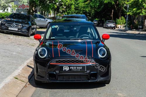 Mini Cooper S 5 Door 2023 - ảnh 1