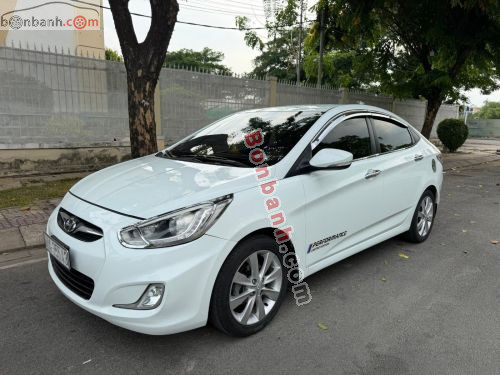 Hyundai Accent 1.4 MT 2013 - ảnh 2