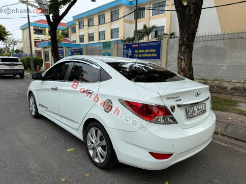 Hyundai Accent 1.4 MT 2013 - ảnh 4