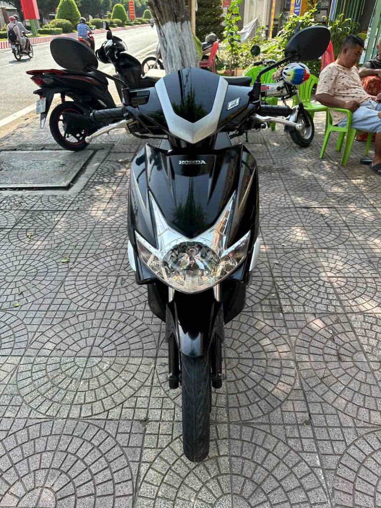 Honda Air Blade 2010 - ảnh 1