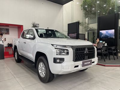Mitsubishi 2026 - ảnh 1