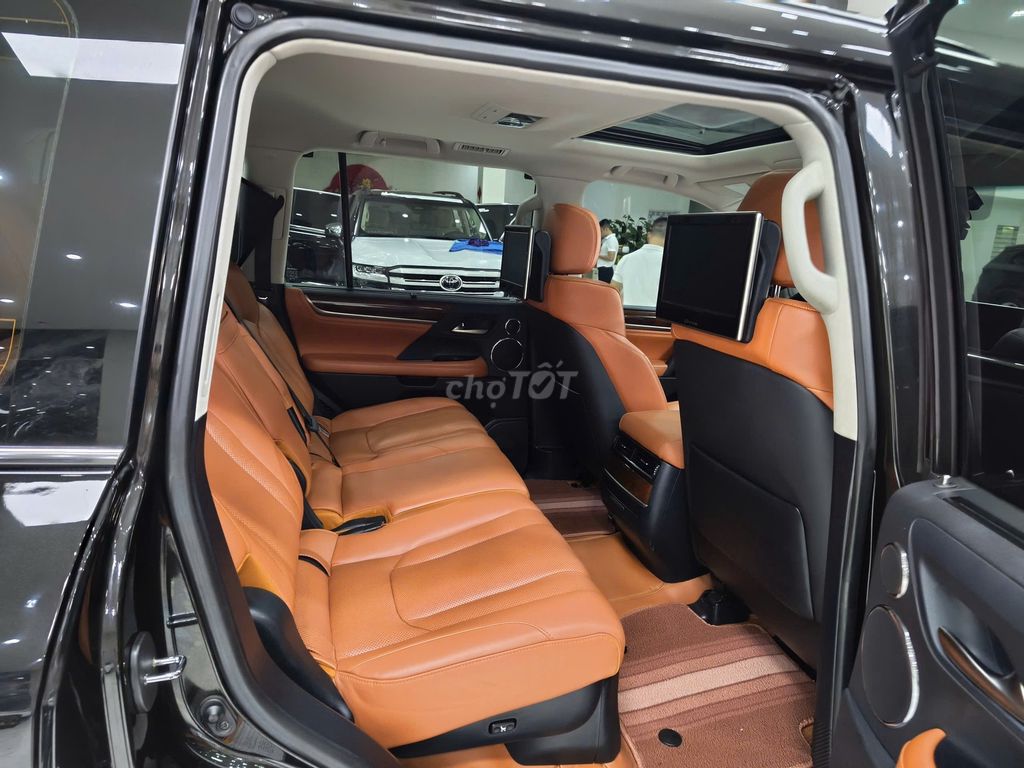 Lexus LX 2018 - ảnh 5
