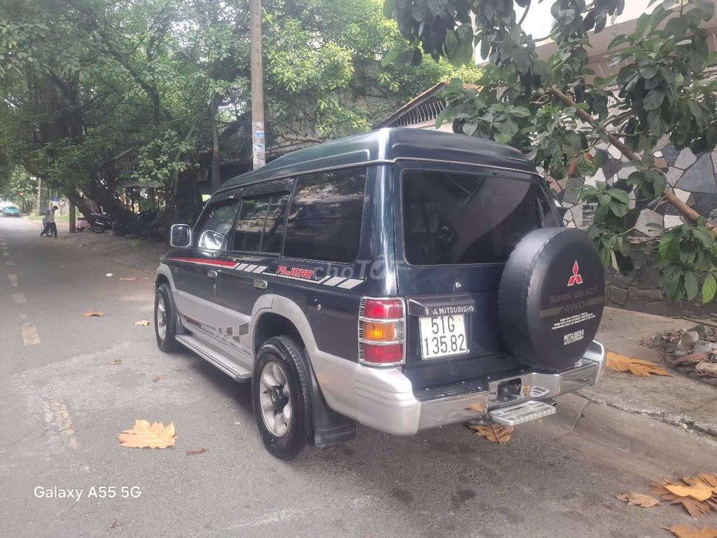 Mitsubishi Pajero 2003 - ảnh 3